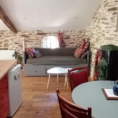 Gite,bergerie En Moyenne Montagne